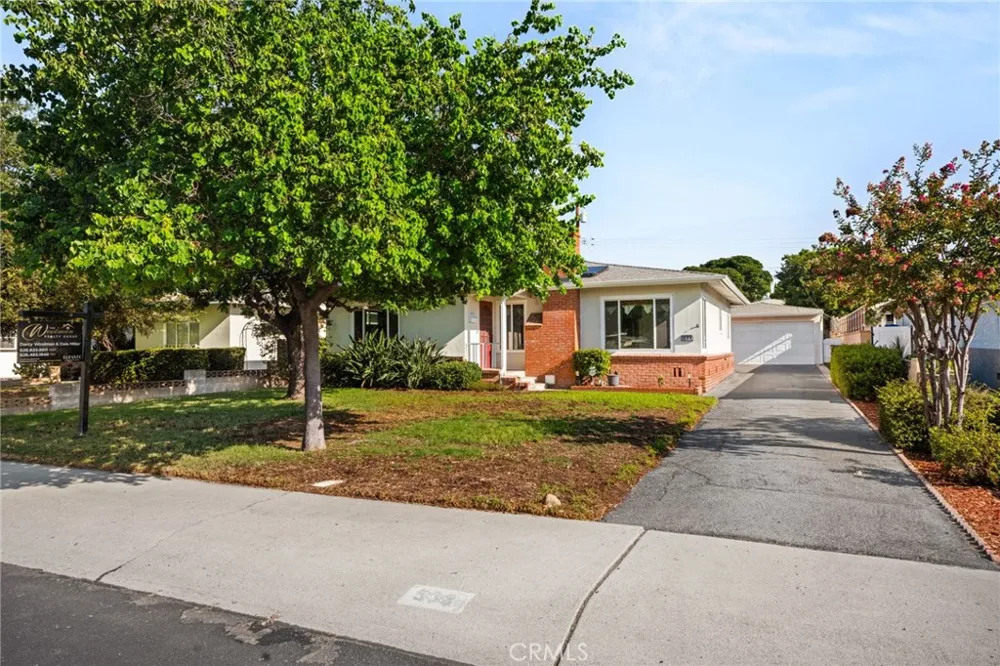 538 W F STREET Ontario, CA 91762