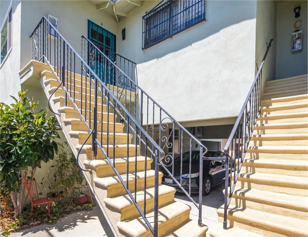 1109 S Spruce Street Montebello, CA 90640