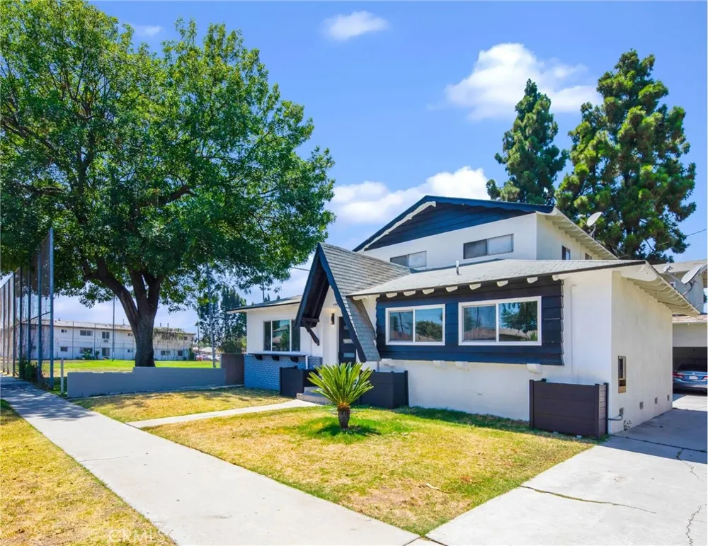 1109 S Spruce Street Montebello, CA 90640