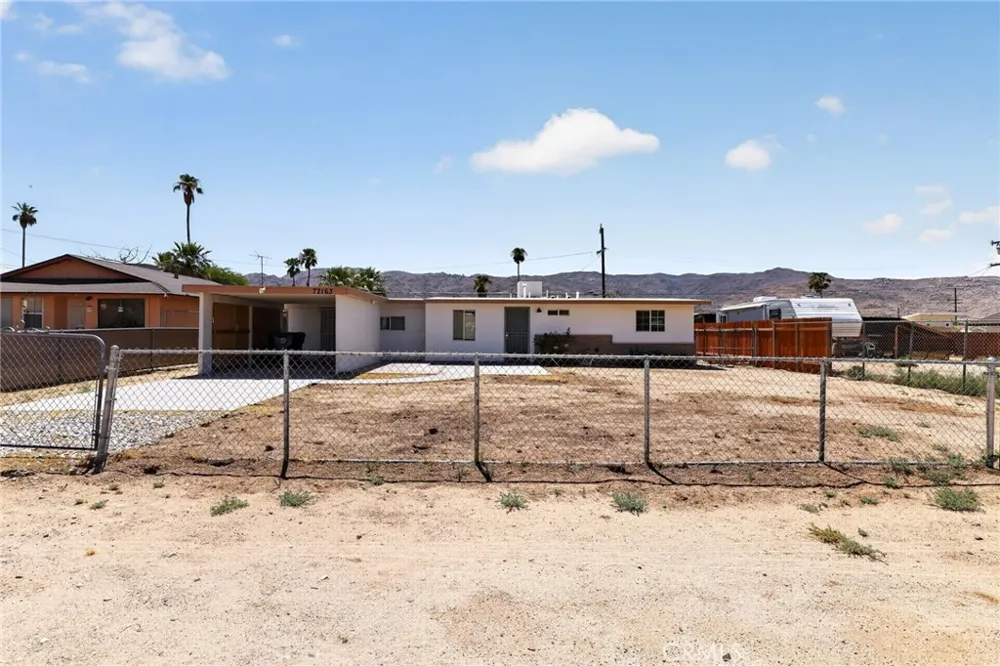 72163 Sun Valley 29 Palms, CA 92277