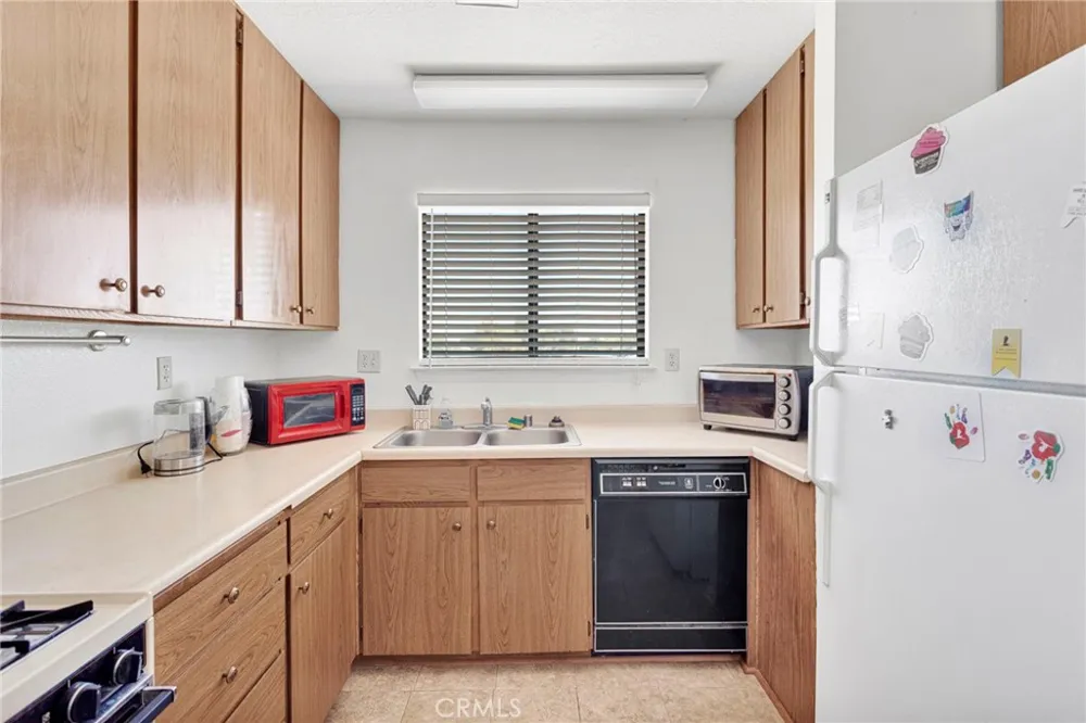27535 Lakeview #12 Helendale, CA 92342