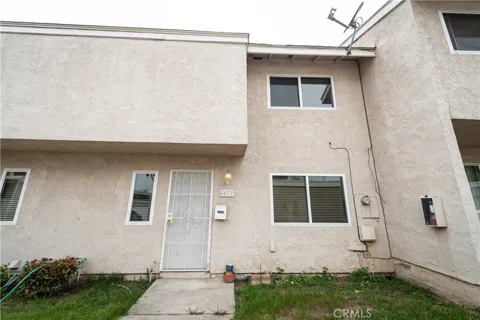 1439 Elderberry Avenue