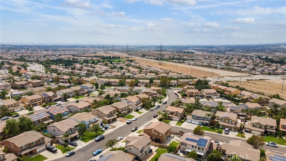 15454 Hoover Lane Fontana, CA 92336