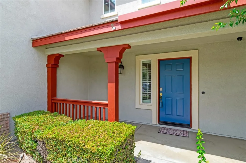 15454 Hoover Lane Fontana, CA 92336