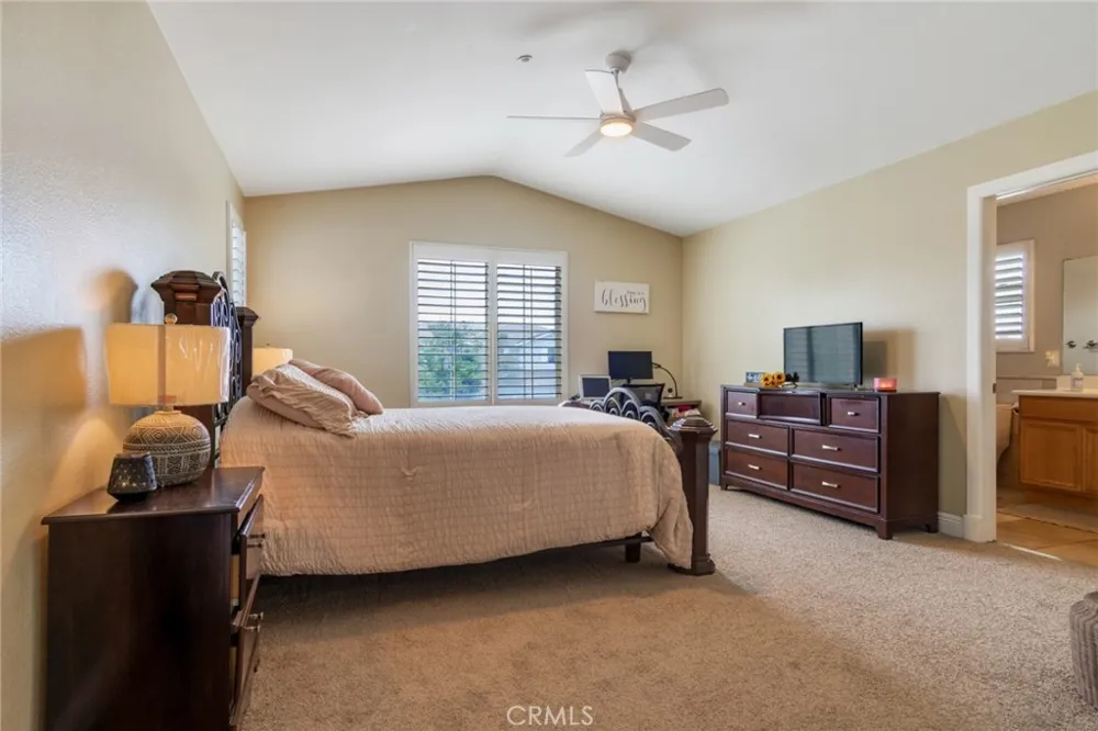 15454 Hoover Lane Fontana, CA 92336