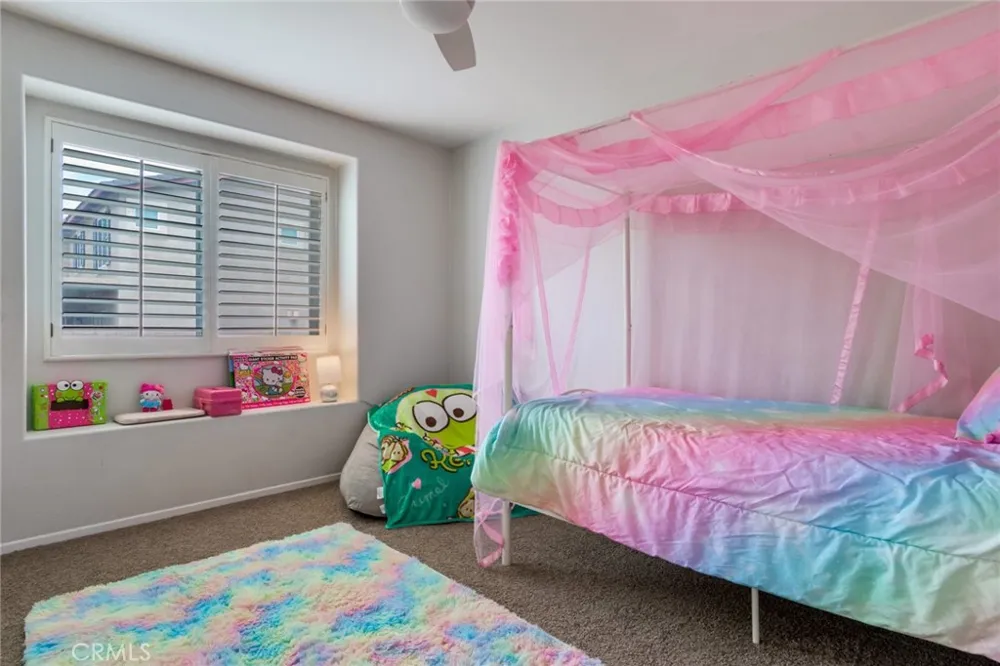 15454 Hoover Lane Fontana, CA 92336