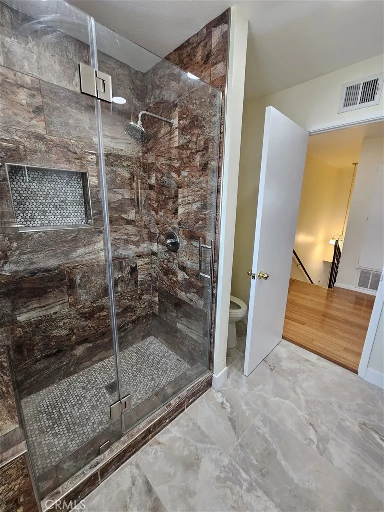 8039 Puritan Downey, CA 90242