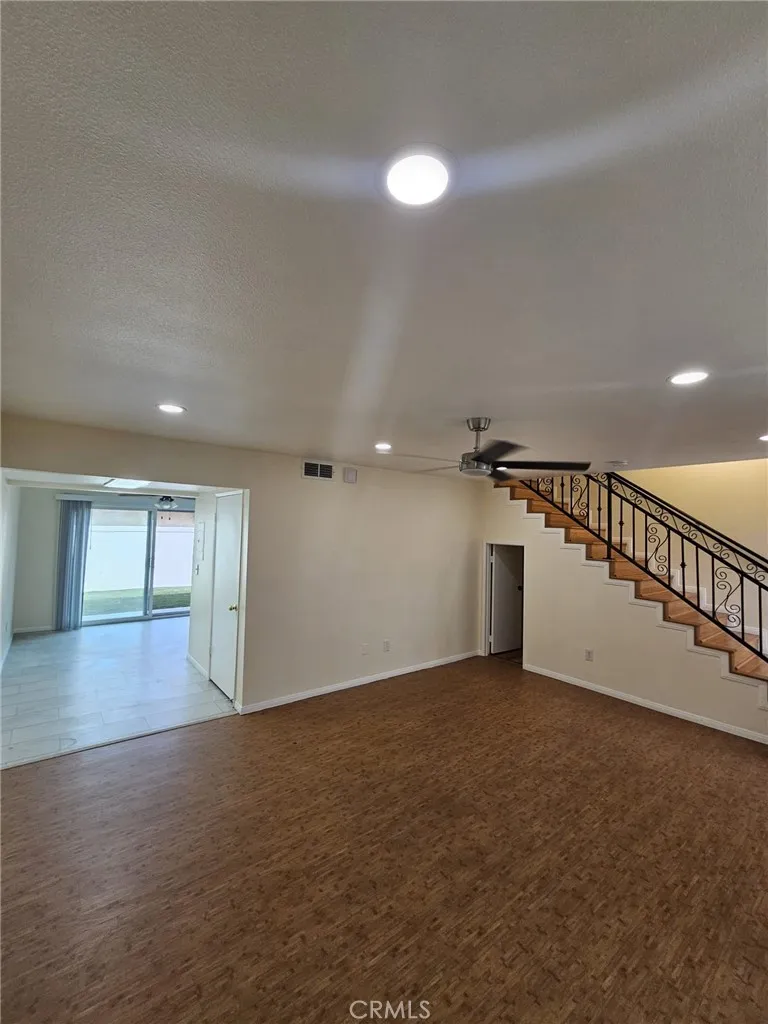8039 Puritan Downey, CA 90242
