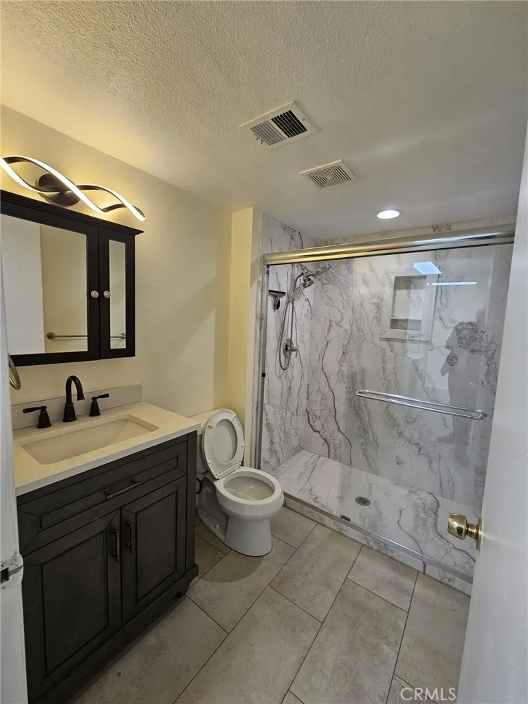 8039 Puritan Downey, CA 90242
