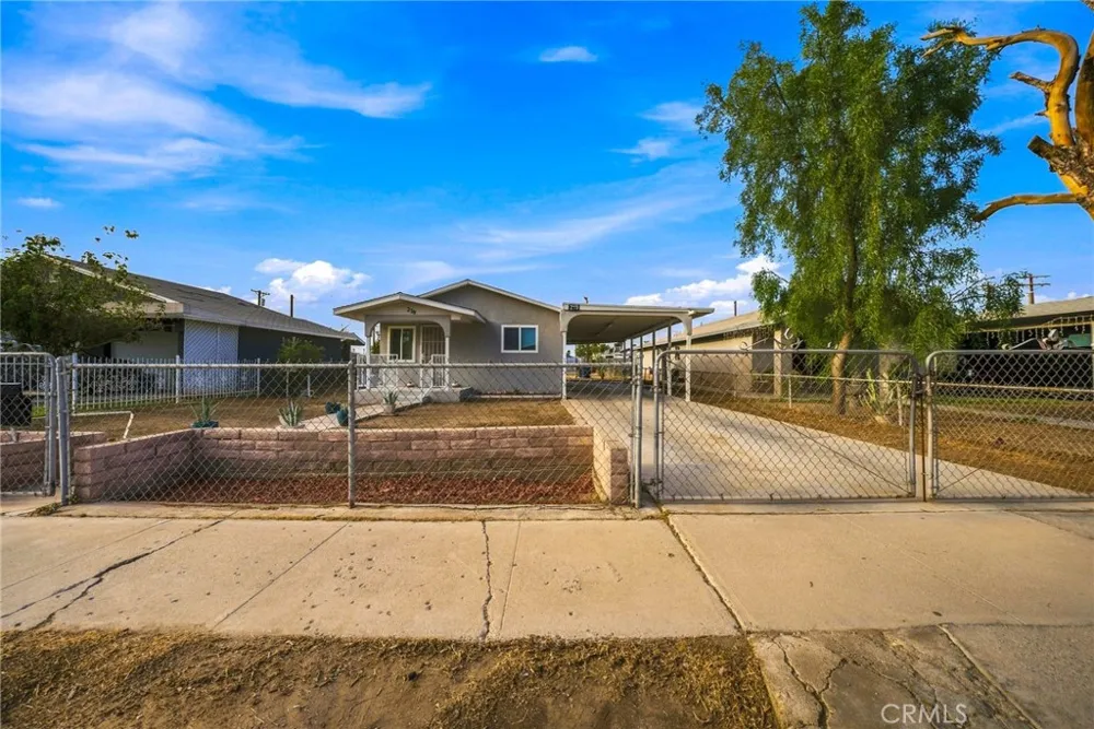 219 E Brighton El Centro, CA 92243