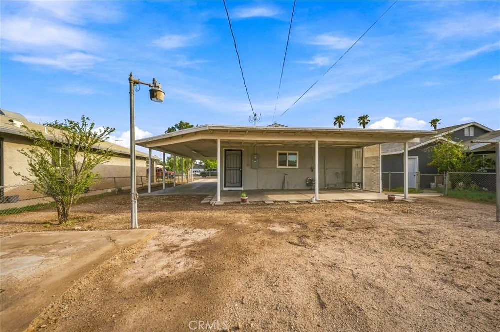 219 E Brighton El Centro, CA 92243