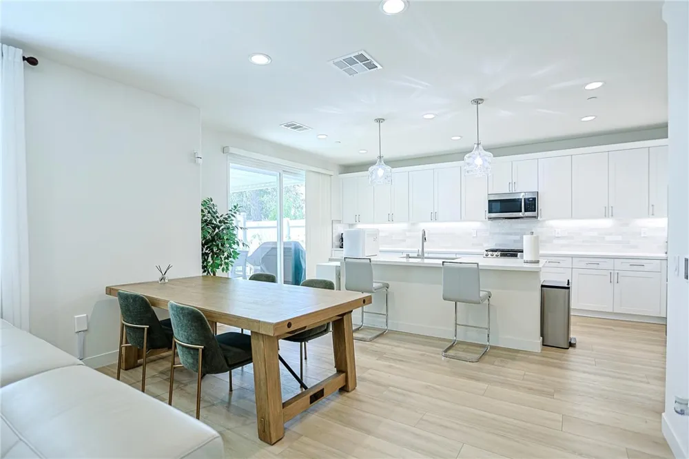 11726 Citra Cir Whittier, CA 90601