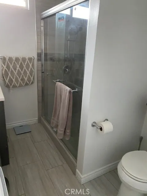 6550 Southside East Los Angeles, CA 90022
