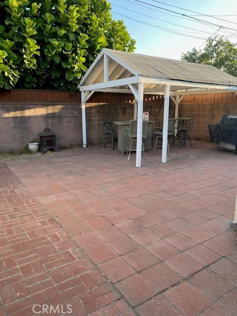 6550 Southside East Los Angeles, CA 90022