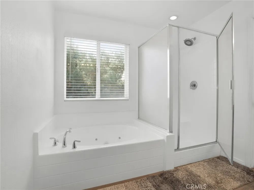 3854 Bluff Perris, CA 92571