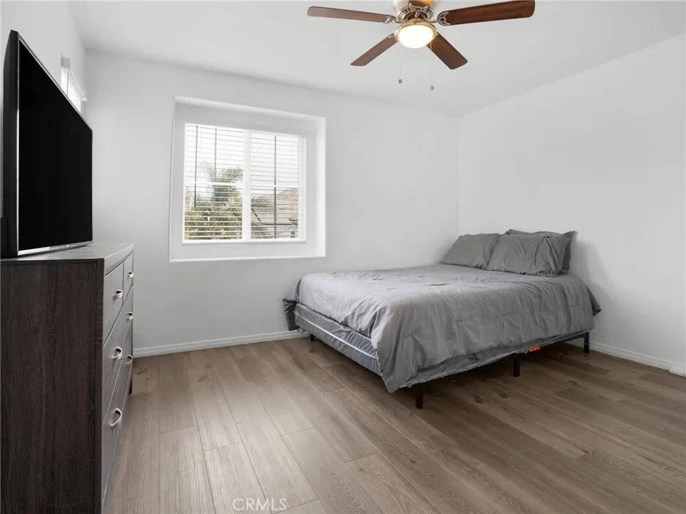 3854 Bluff Perris, CA 92571