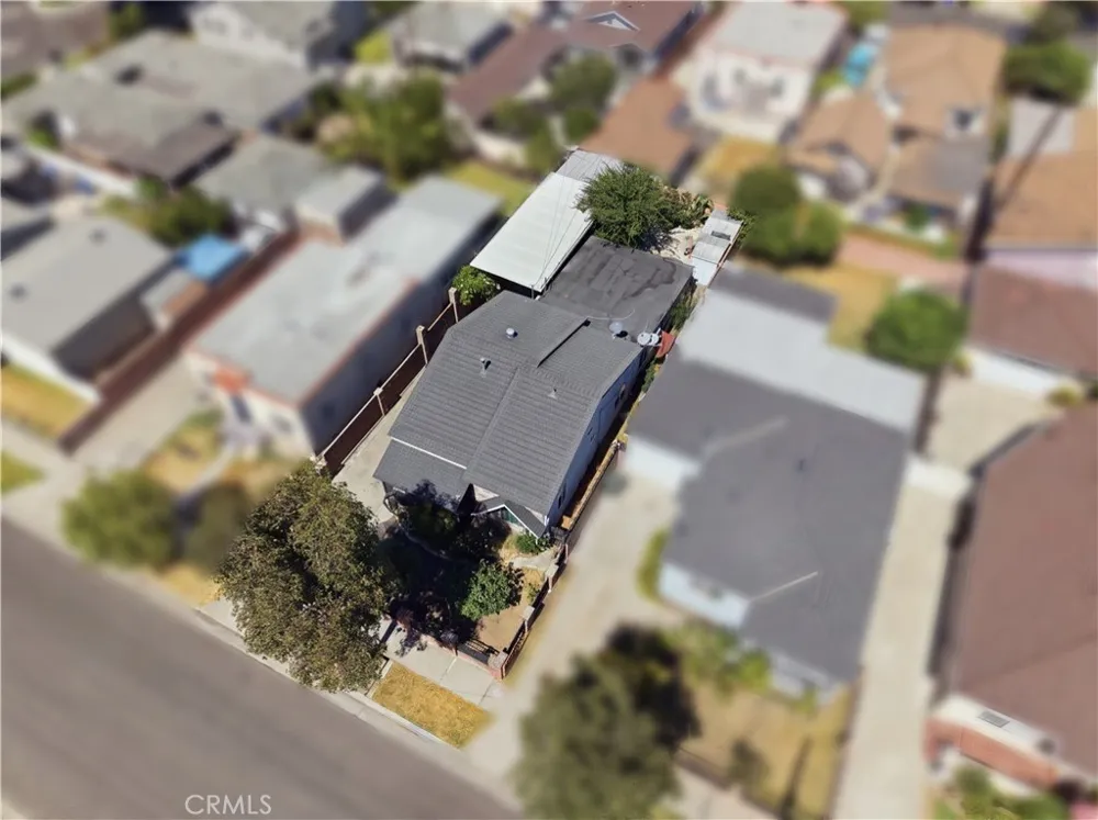 5017 Harbor Commerce, CA 90040