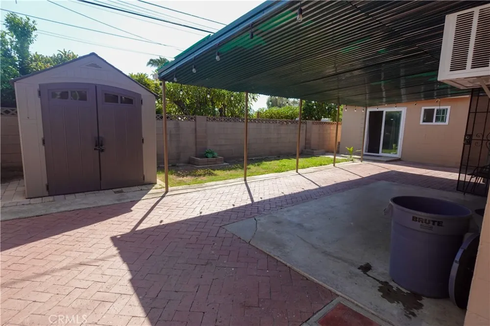 14010 Dunton Whittier, CA 90605