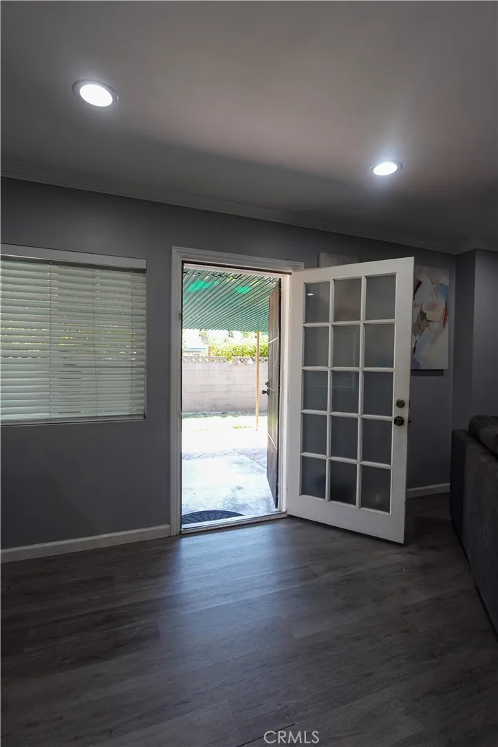 14010 Dunton Whittier, CA 90605