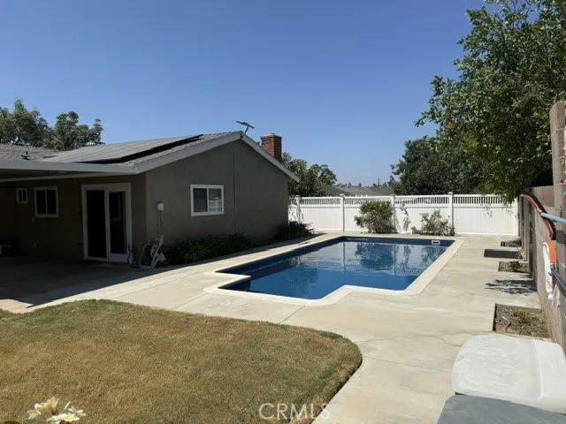 16981 Cumberland Circle Yorba Linda, CA 92886