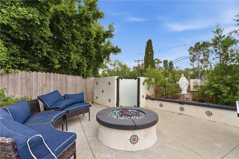 520 W Hermosa Fullerton, CA 92835