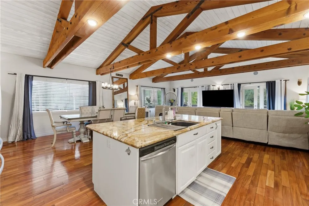 520 W Hermosa Fullerton, CA 92835