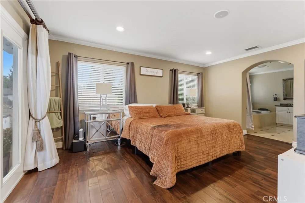 520 W Hermosa Fullerton, CA 92835