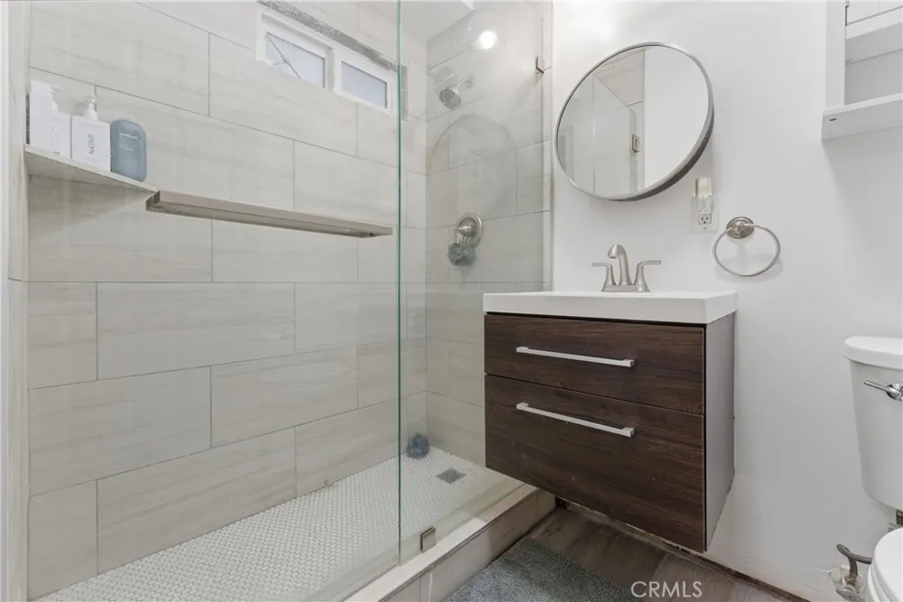 520 W Hermosa Fullerton, CA 92835