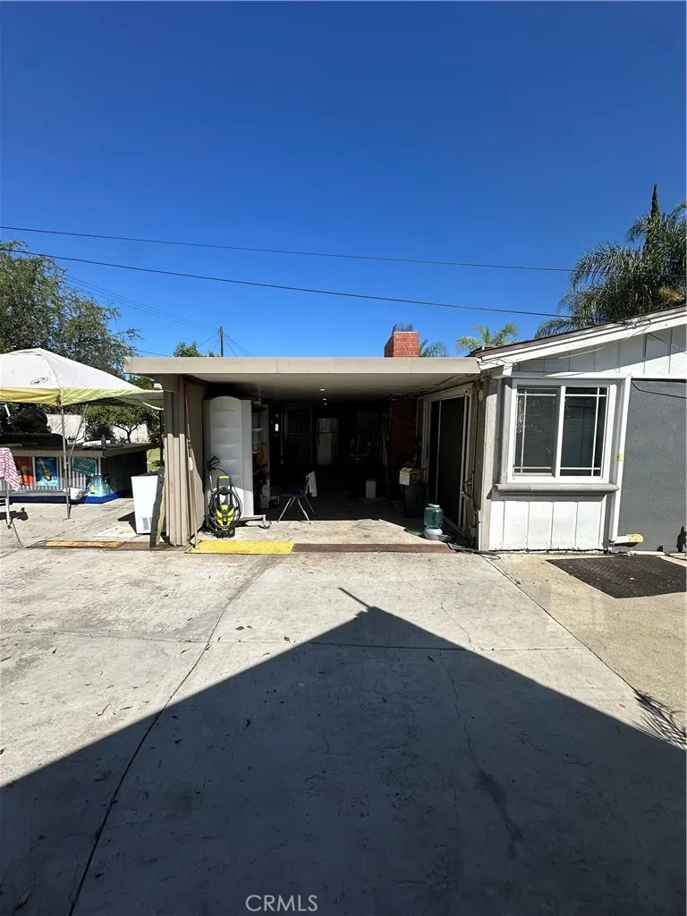 429 Jansu Pomona, CA 91768