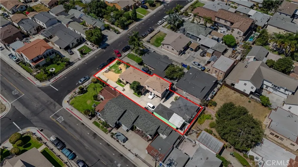 4959 E 60th Maywood, CA 90270