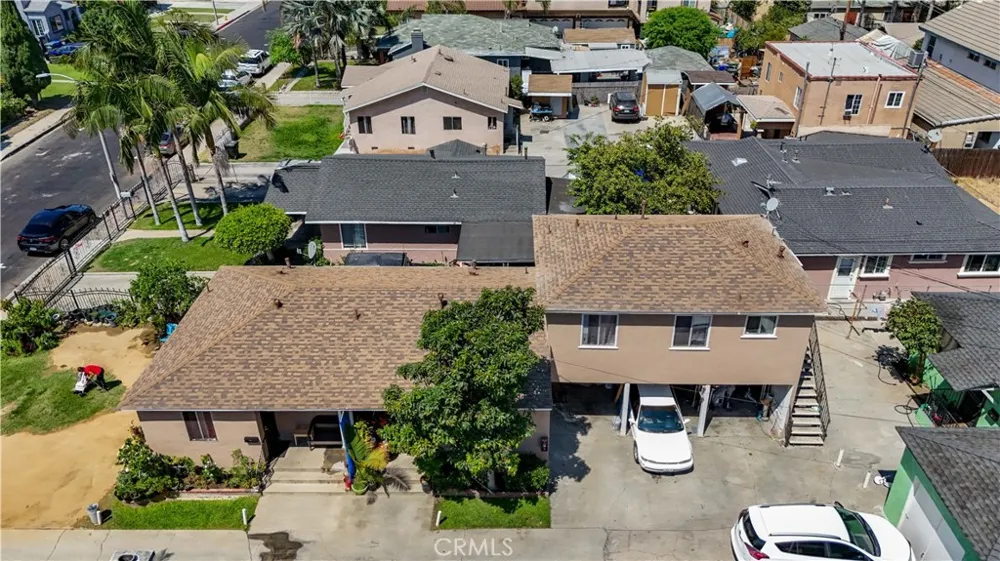 4959 E 60th Maywood, CA 90270