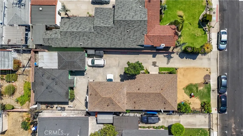 4959 E 60th Maywood, CA 90270