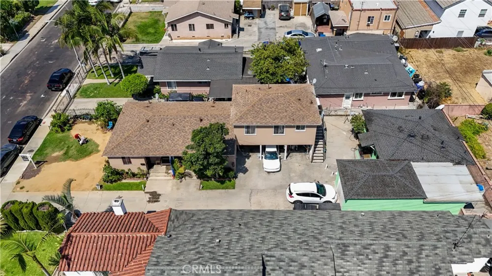 4959 E 60th Maywood, CA 90270