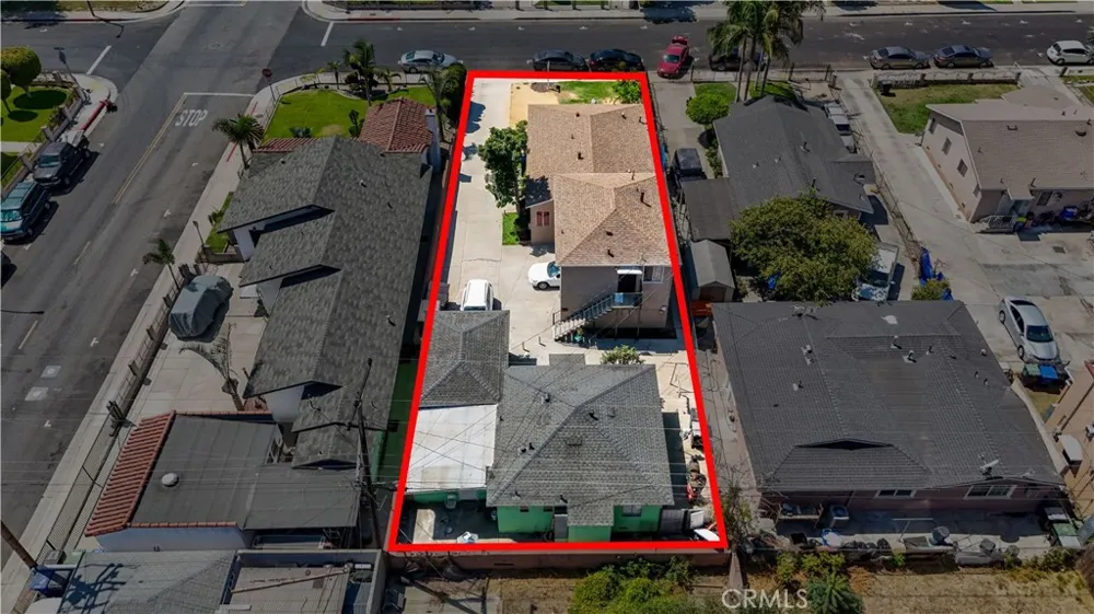 4959 E 60th Maywood, CA 90270