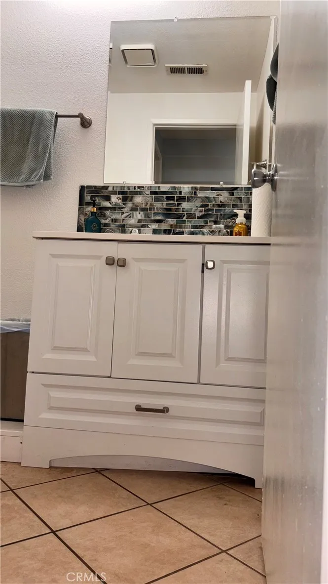 720 W 4th #114 Long Beach, CA 90802