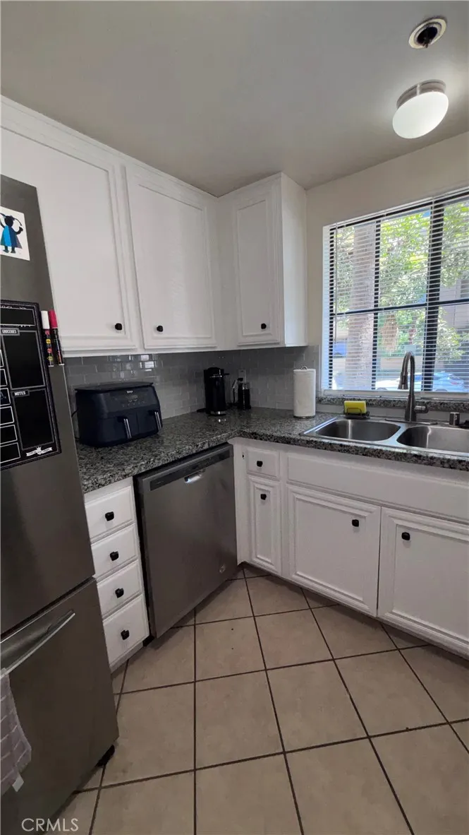 720 W 4th #114 Long Beach, CA 90802