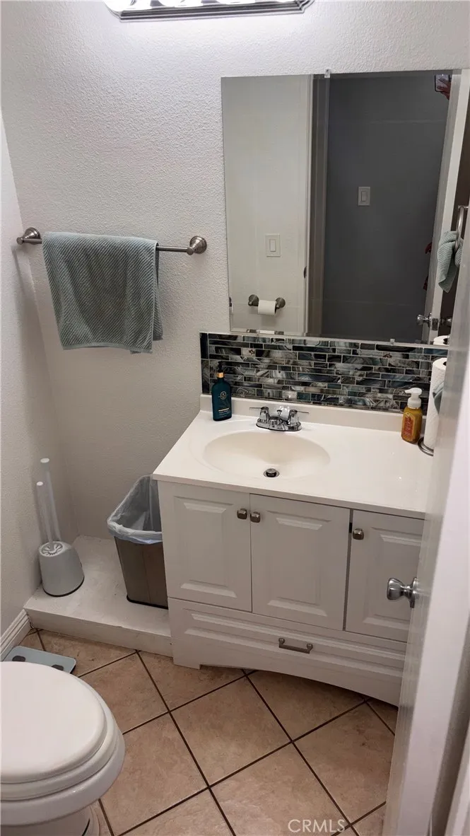 720 W 4th #114 Long Beach, CA 90802