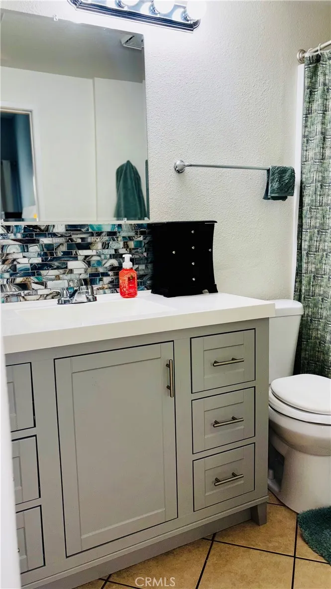 720 W 4th #114 Long Beach, CA 90802