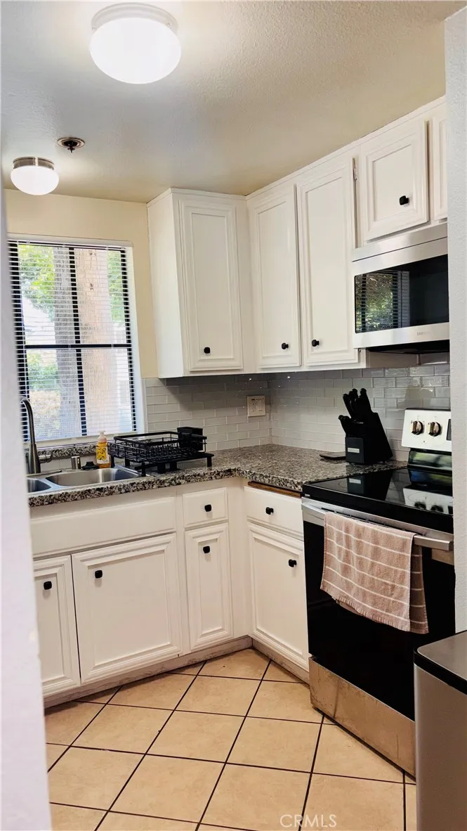 720 W 4th #114 Long Beach, CA 90802