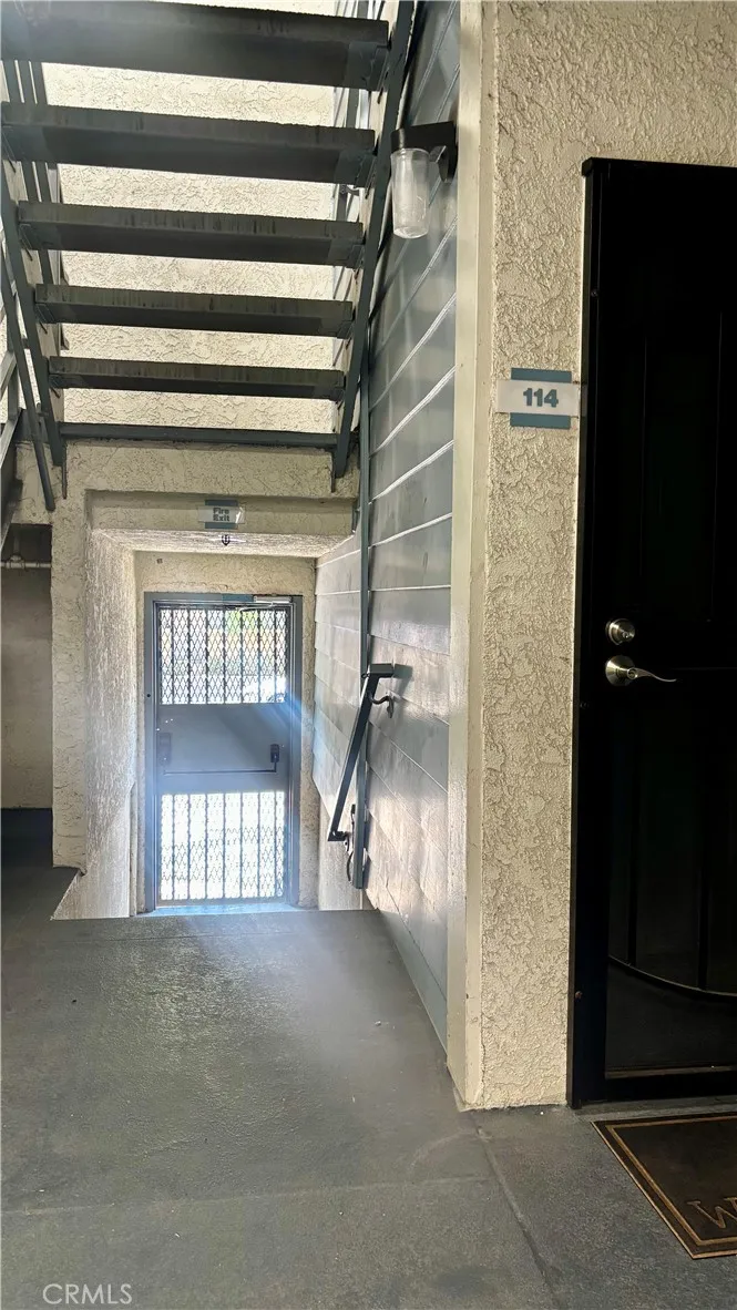 720 W 4th #114 Long Beach, CA 90802