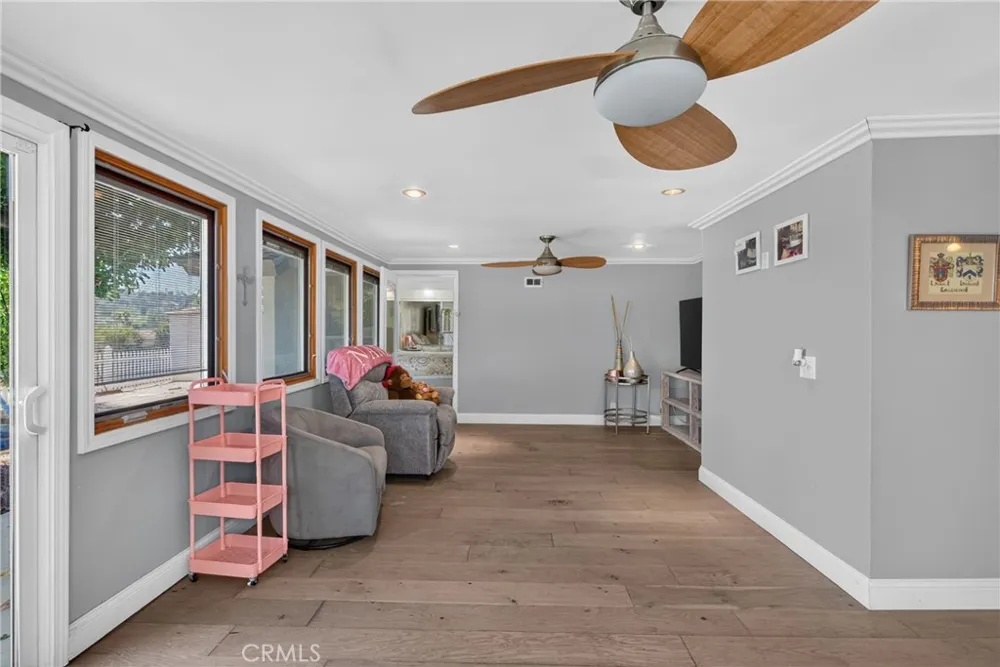 2610 El Volcan Hacienda Heights, CA 91745