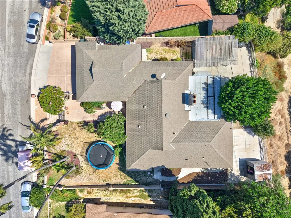2610 El Volcan Hacienda Heights, CA 91745