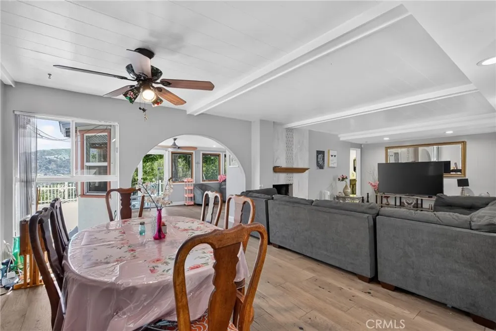 2610 El Volcan Hacienda Heights, CA 91745