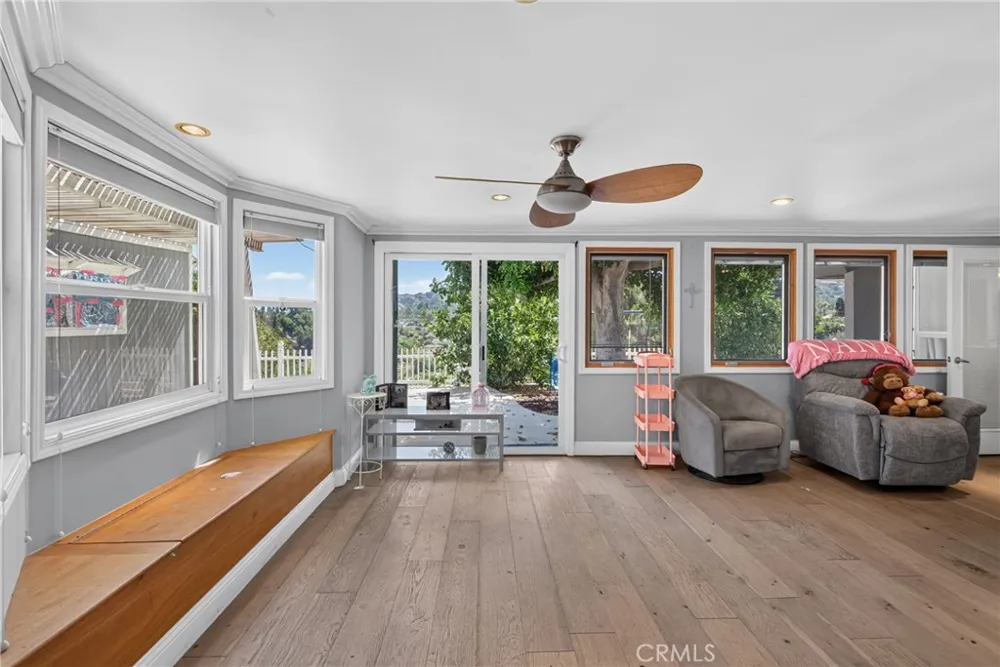 2610 El Volcan Hacienda Heights, CA 91745