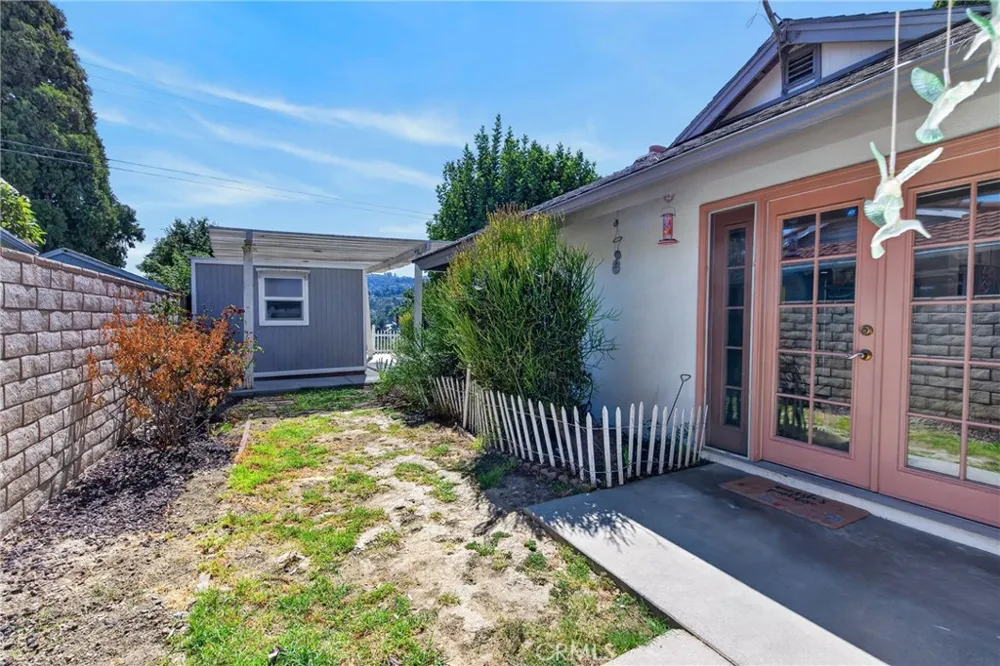 2610 El Volcan Hacienda Heights, CA 91745