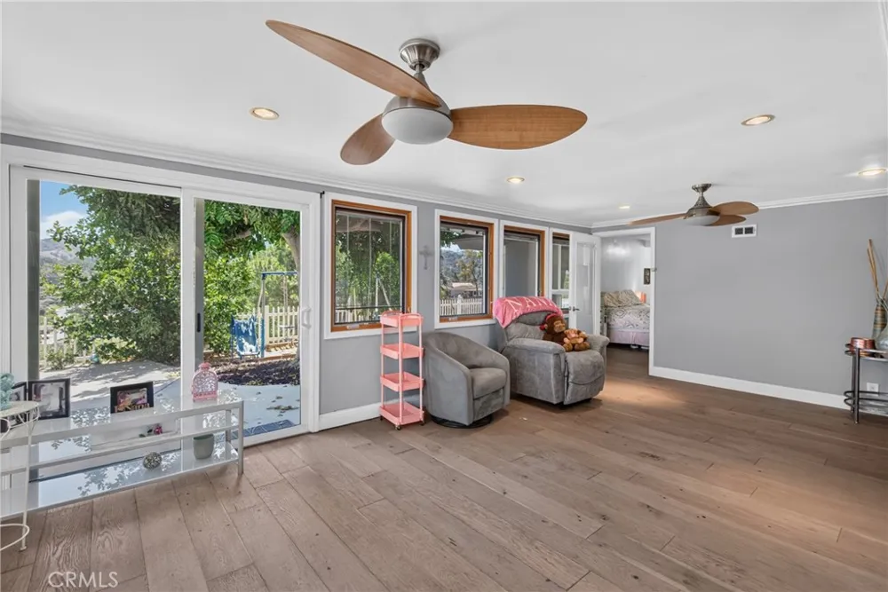 2610 El Volcan Hacienda Heights, CA 91745