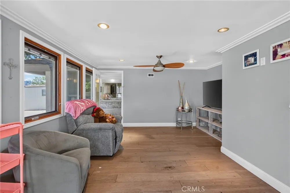 2610 El Volcan Hacienda Heights, CA 91745