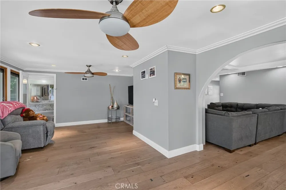 2610 El Volcan Hacienda Heights, CA 91745