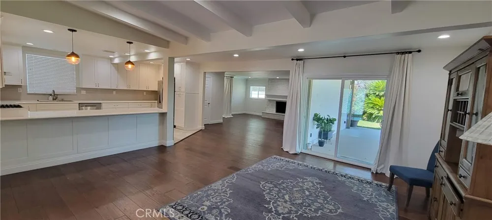 285 Coral View Monterey Park, CA 91755