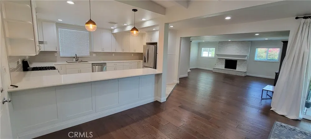 285 Coral View Monterey Park, CA 91755